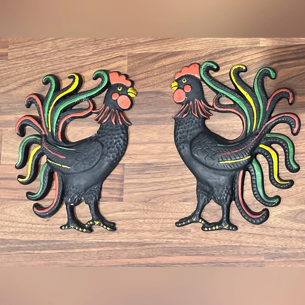 2 Vintage Black Hand Painted Cast Iron Mid Century Chanticleer Roosters. - Picture 1 of 4